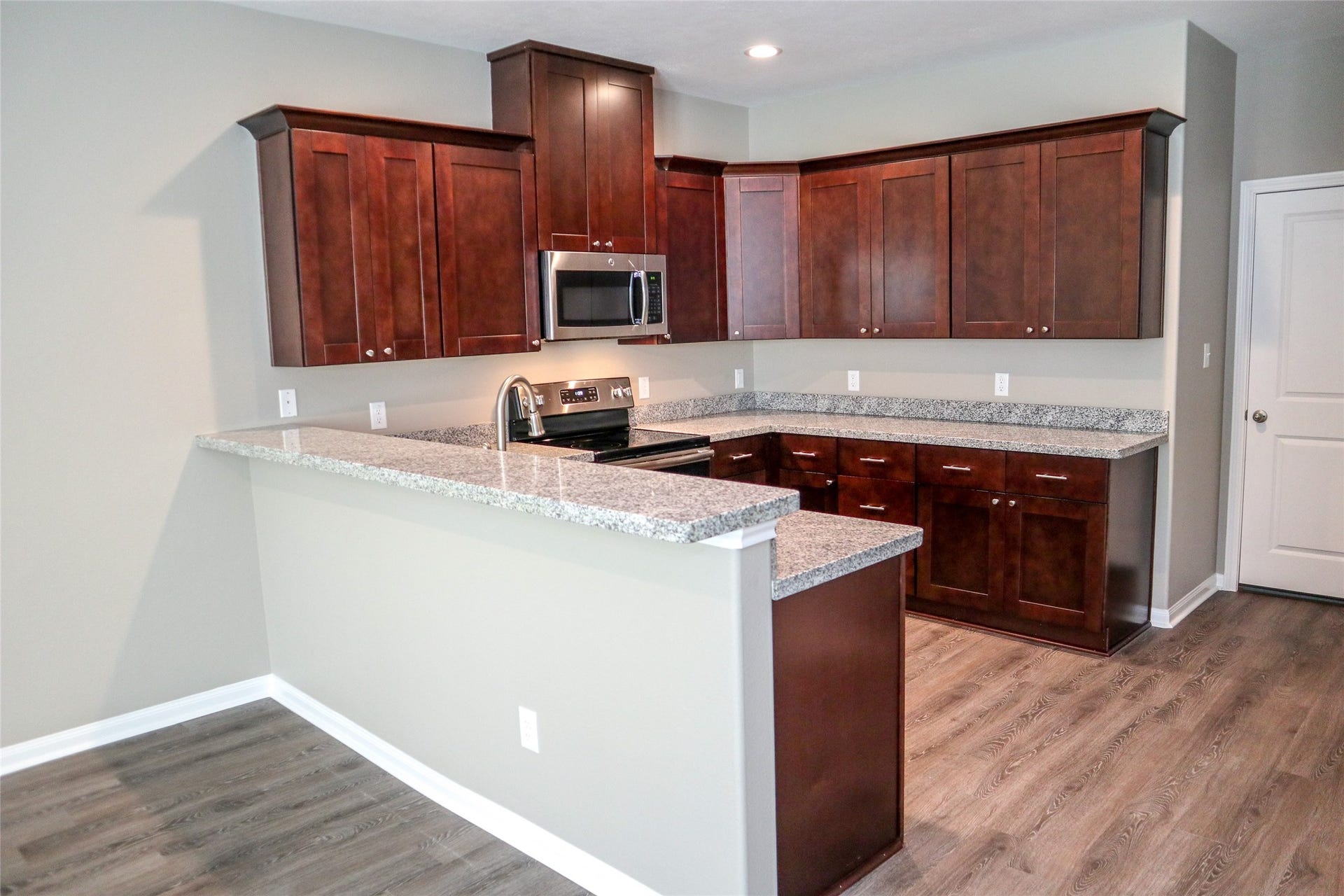118 Artesian Way, New Caney, TX 77357 118 Artesian Way, New Caney, TX 77357
