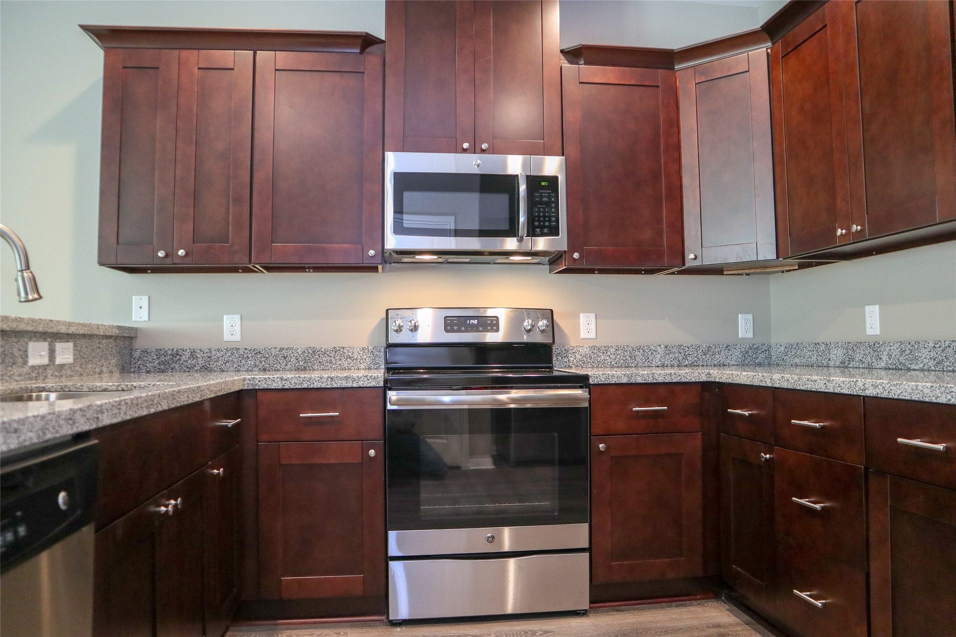 118 Artesian Way, New Caney, TX 77357 118 Artesian Way, New Caney, TX 77357