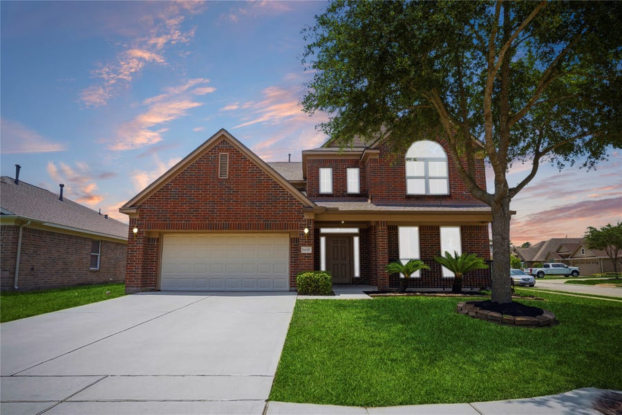 Property photo for 6410 Hardwood Dale Way Drive, Humble, TX