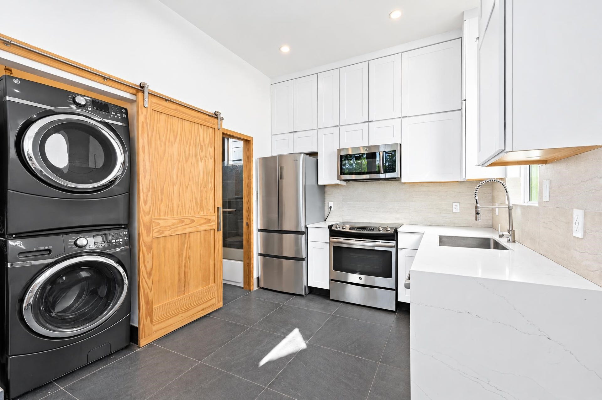 815 E 23rd Street, Houston, TX 77009 815 E 23rd Street, Houston, TX 77009