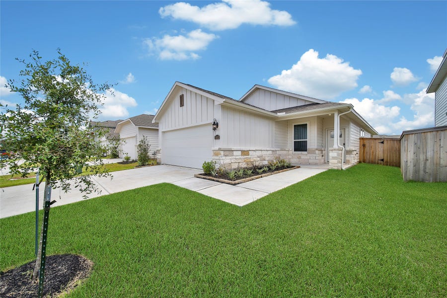 Property photo for 31022 Perdido Valley Lane, Huffman, TX