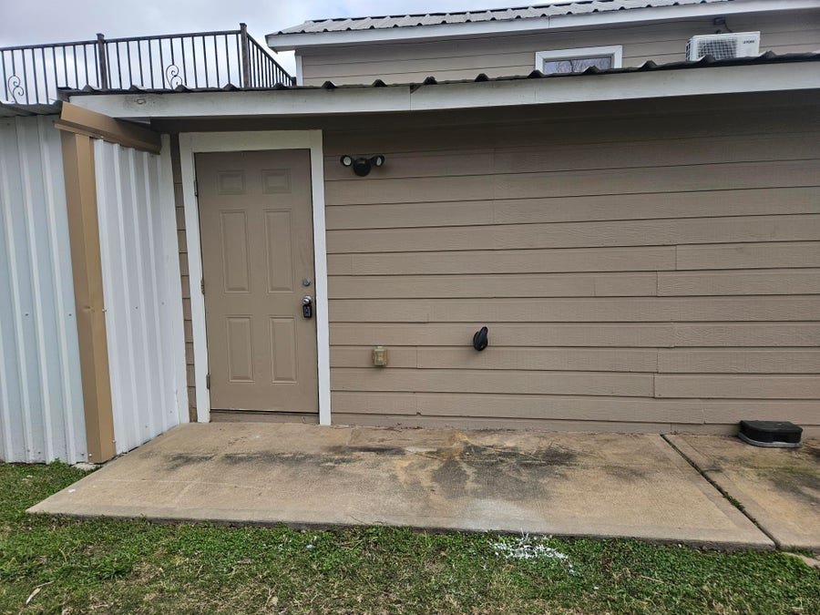 Property photo for 1503-3 Spur 529, Rosenberg, TX