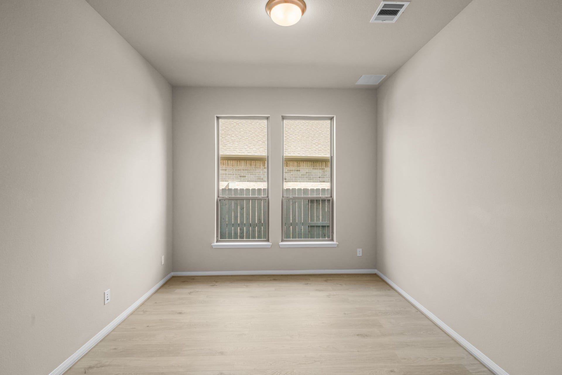 2322 Gleaming Pear Drive, Manvel, TX 77578