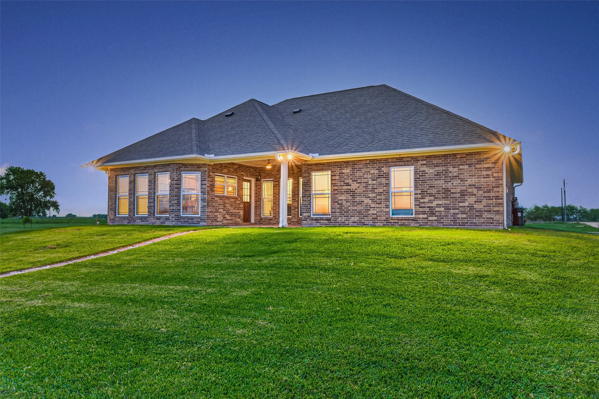 Home sits on 4 foot elevated pad with upgraded 6 inch slab