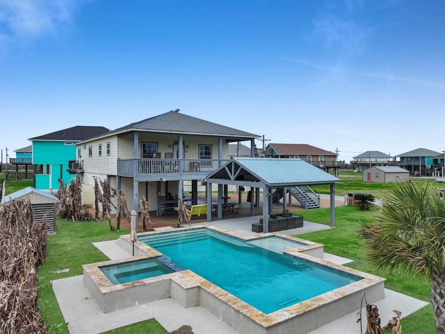 Property photo for 959 Tidelands Drive, Port Bolivar, TX
