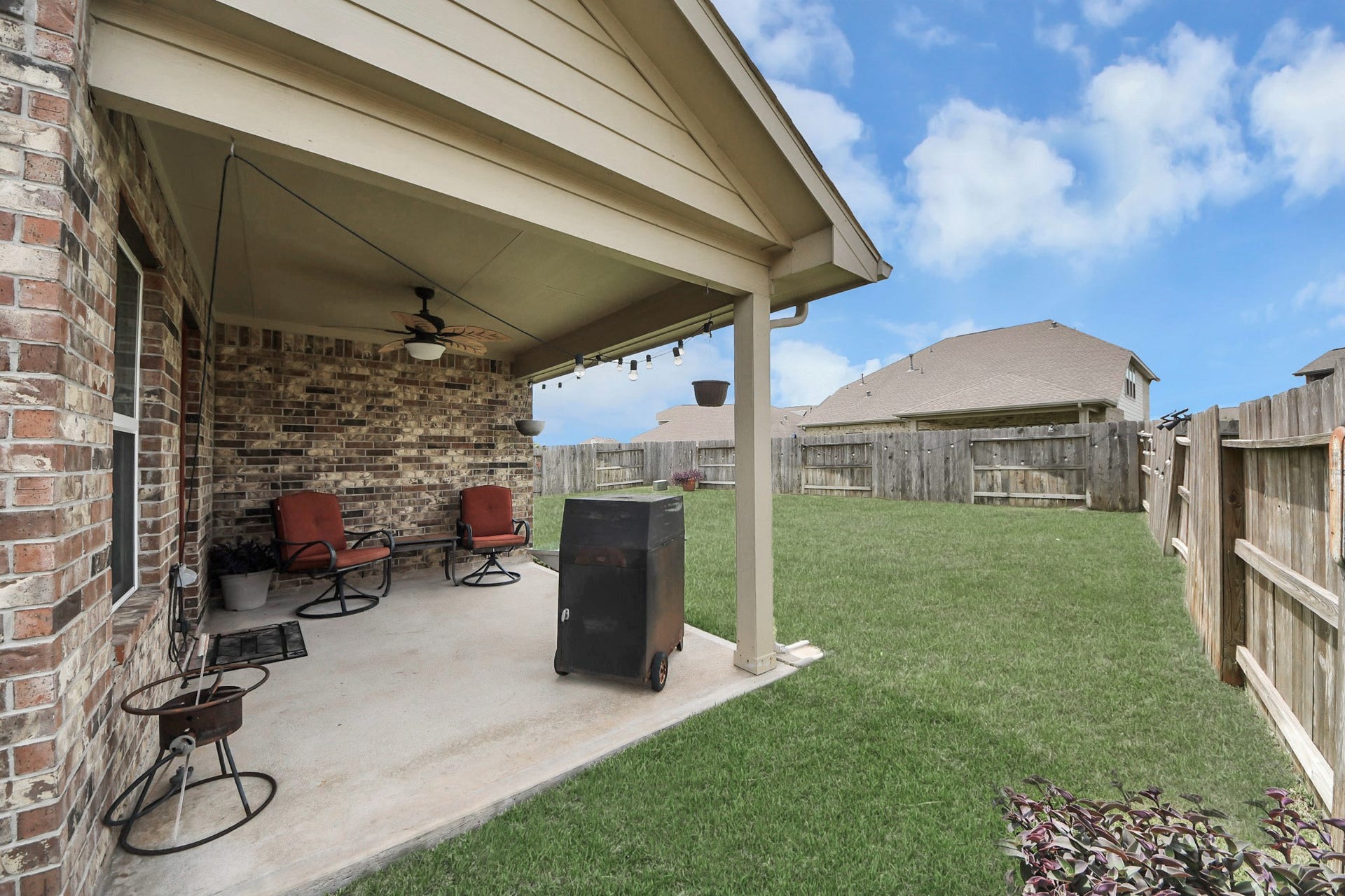 13715 Madera Bend Lane, Rosharon, TX 77583 13715 Madera Bend Lane, Rosharon, TX 77583