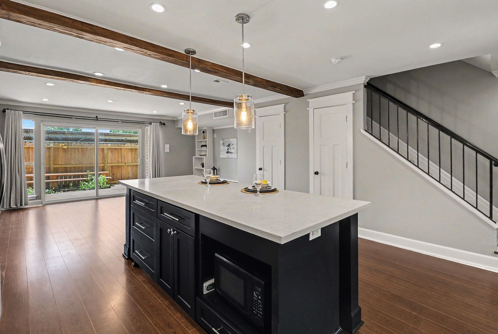 18206 Heritage Lane, #8206, Nassau Bay, TX 77058 Brand new luxury vinyl floors