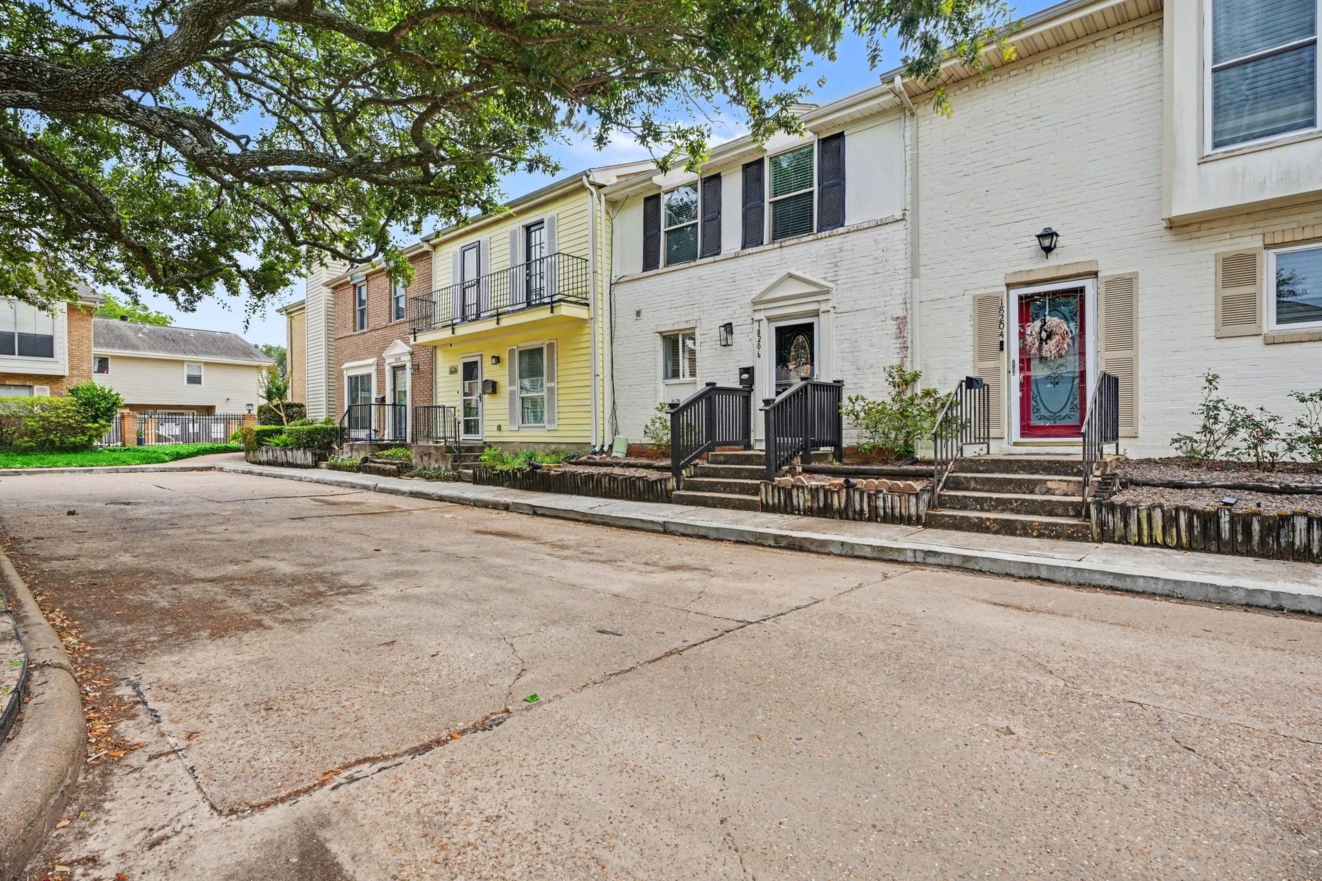 18206 Heritage Lane, #8206, Nassau Bay, TX 77058 18206 Heritage Lane, #8206, Nassau Bay, TX 77058