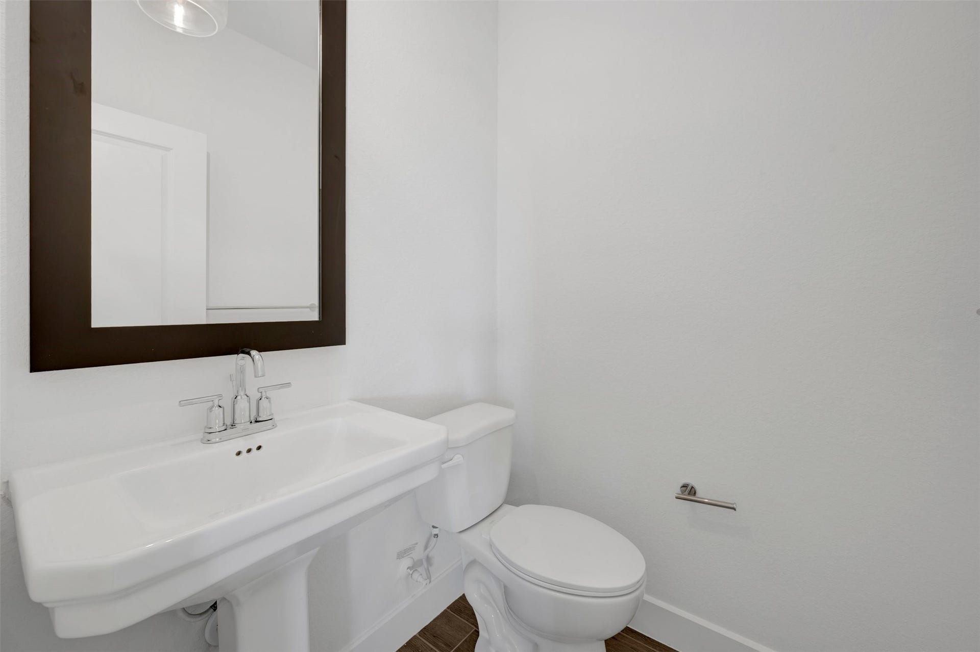 23647 Gulf Prairie Drive, Katy, TX 77493 Half bath