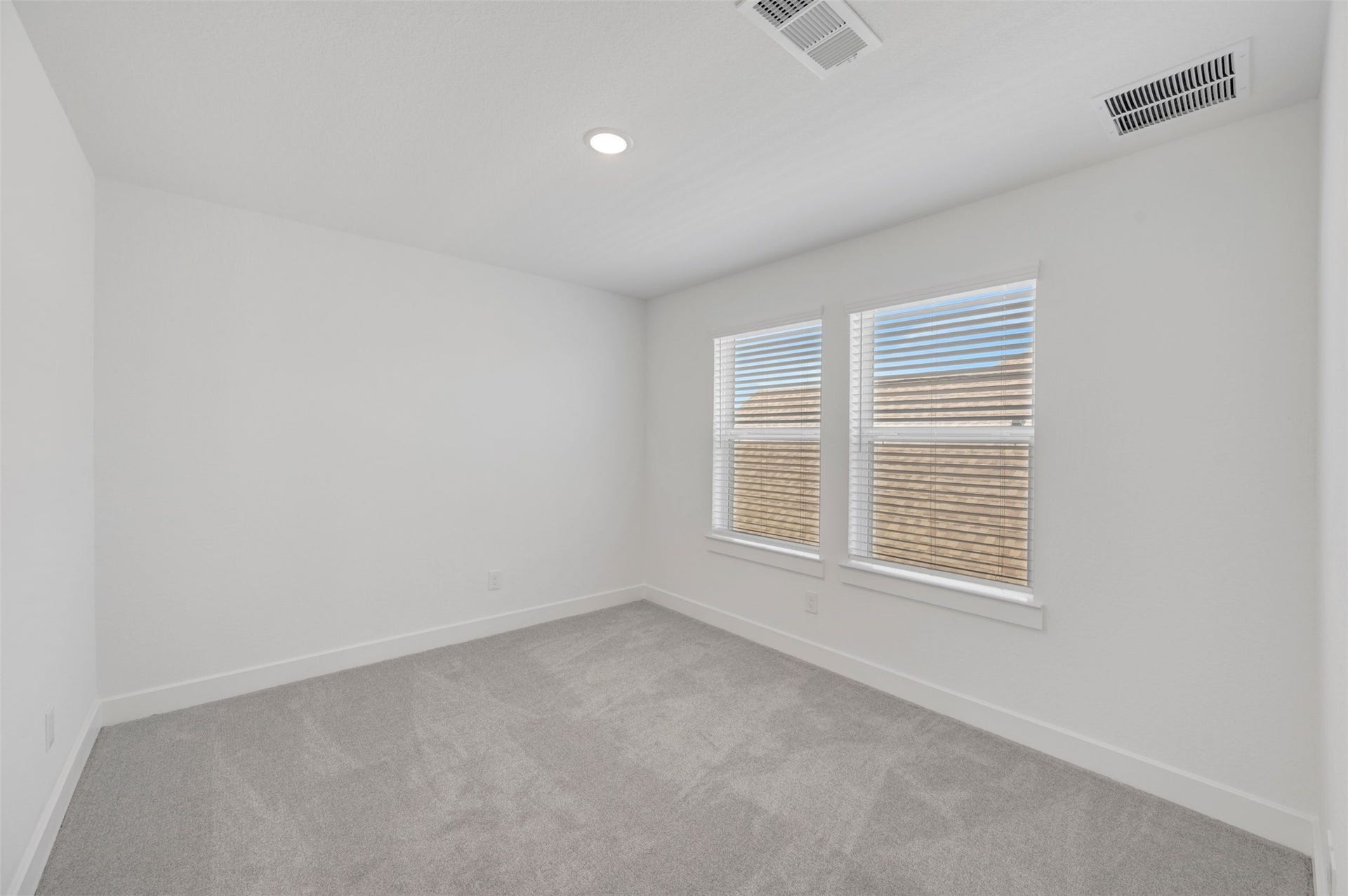 23647 Gulf Prairie Drive, Katy, TX 77493 Versatile loft upstairs