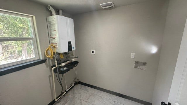 8433 Lenore Street, Houston, TX 77017 8433 Lenore Street, Houston, TX 77017