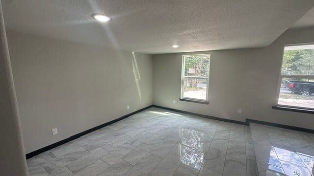 8433 Lenore Street, Houston, TX 77017 8433 Lenore Street, Houston, TX 77017