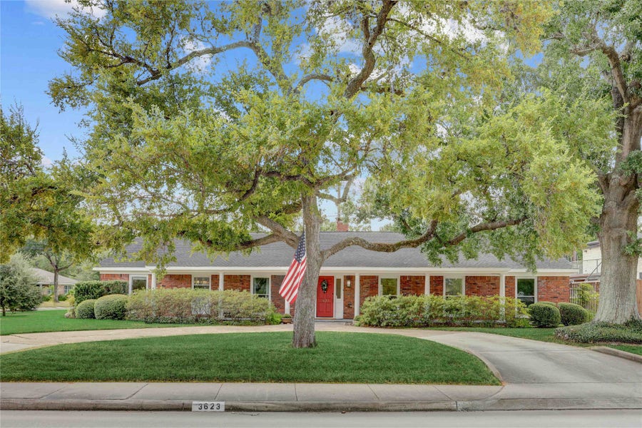 Property photo for 3623 S Braeswood Boulevard, Houston, TX