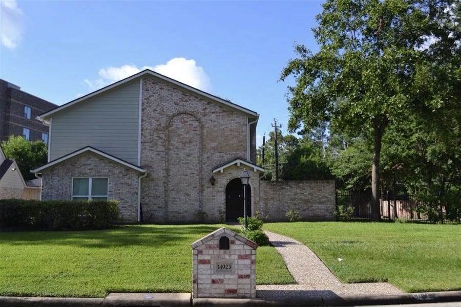 Property photo for 14923 Perthshire Road, Houston, TX