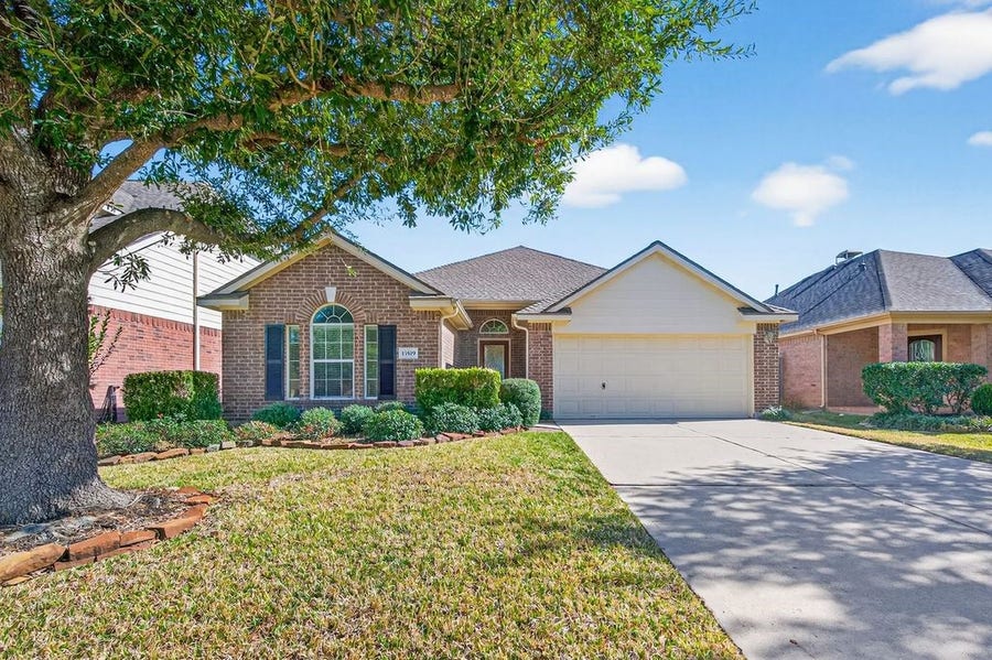 Property photo for 13519 Barons Lake Lane, Cypress, TX