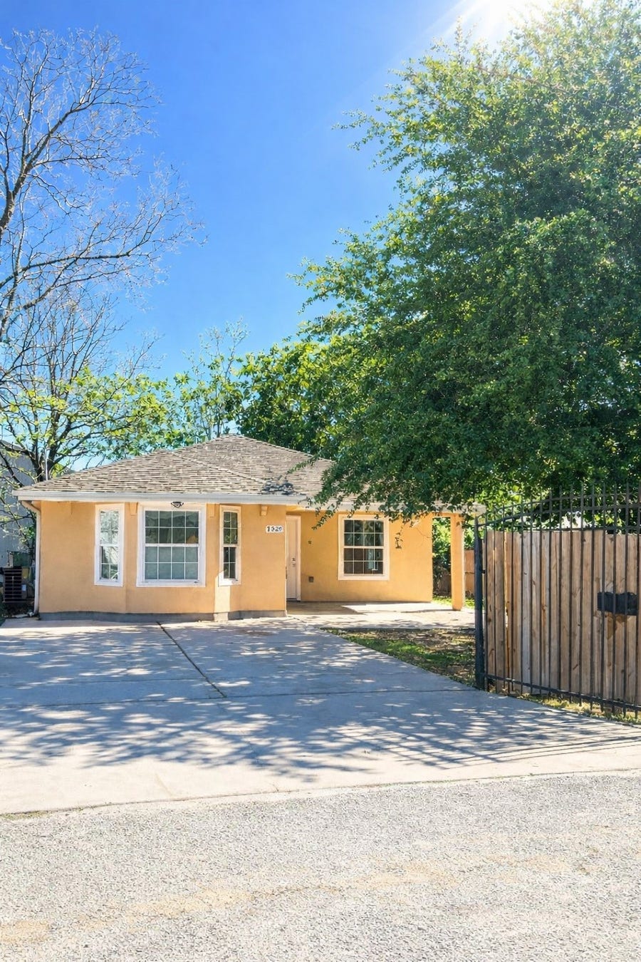 Property photo for 8420 Denby Street, Houston, TX
