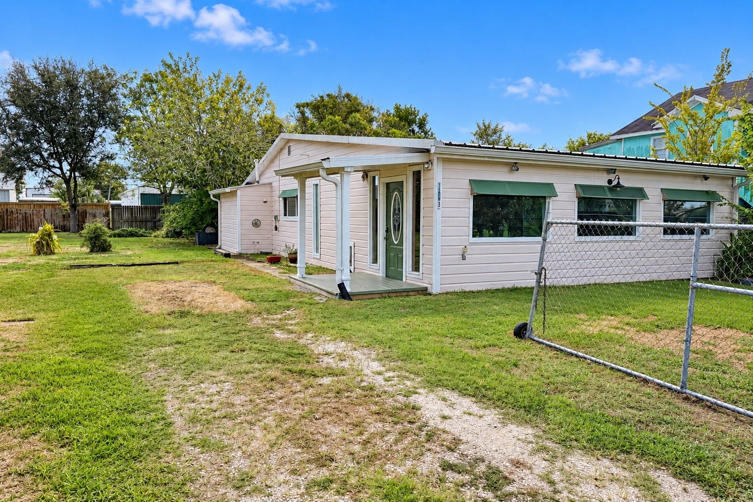 713 6th Street, San Leon, TX 77539 713 6th Street, San Leon, TX 77539