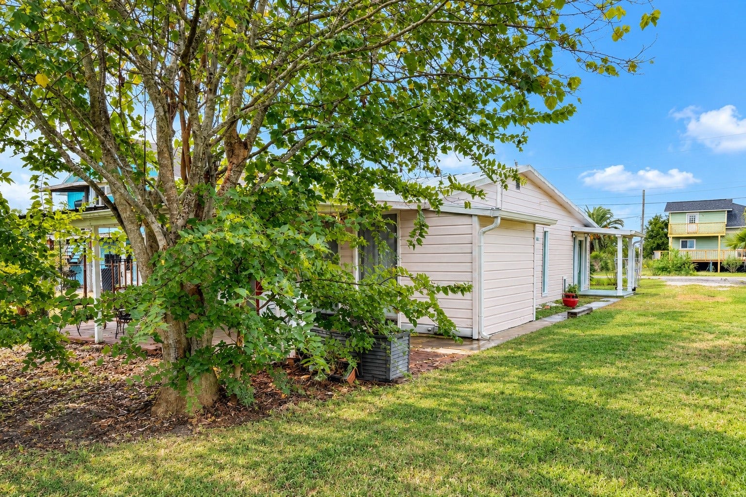 713 6th Street, San Leon, TX 77539 713 6th Street, San Leon, TX 77539