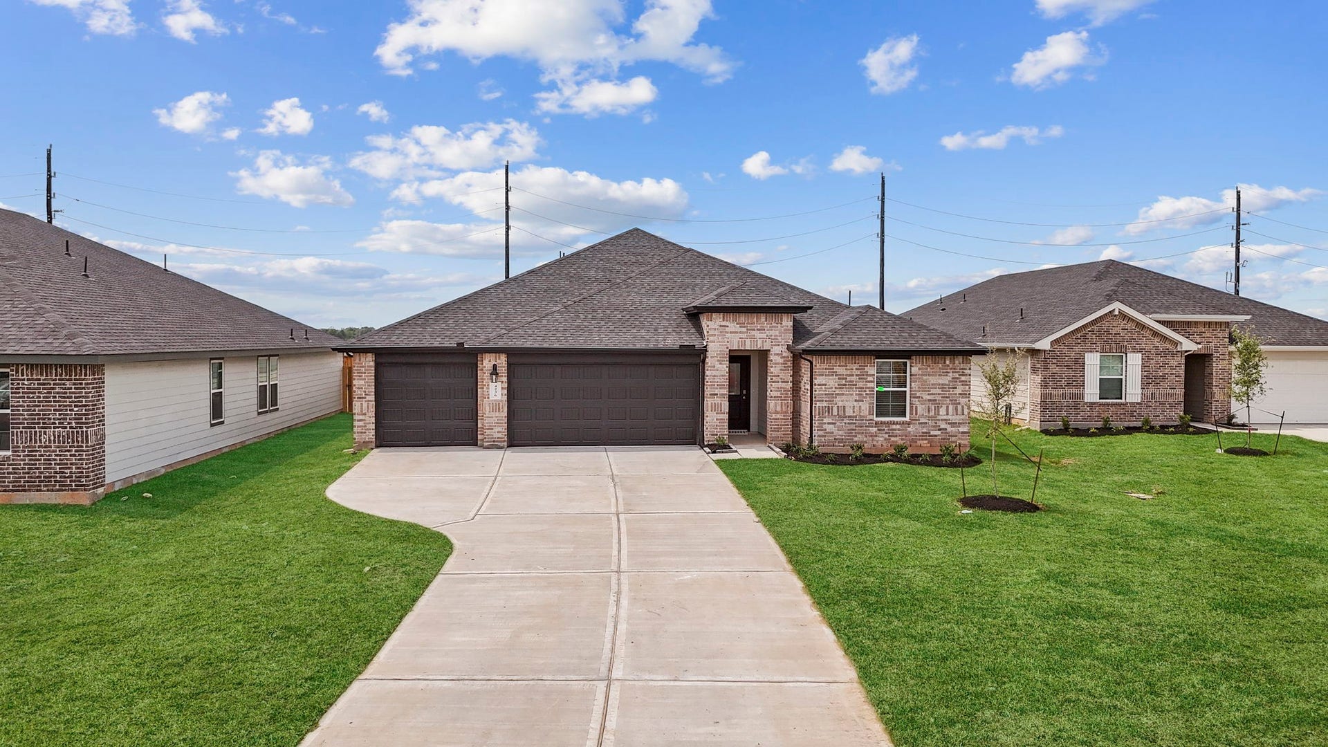 14235 Golden Wheat Lane, Needville, TX 77461 *Images and 3D tour are for illustration only and may vary from home as built