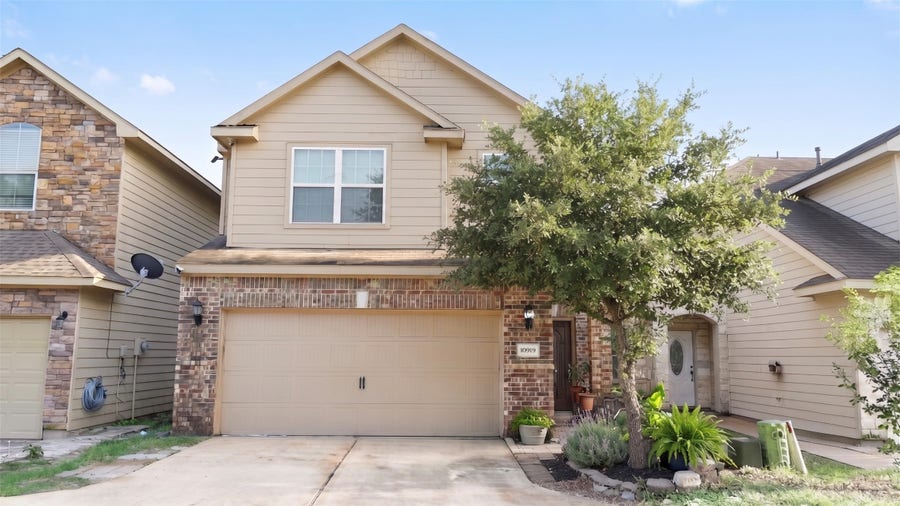 Property photo for 10919 Panther Court, Houston, TX
