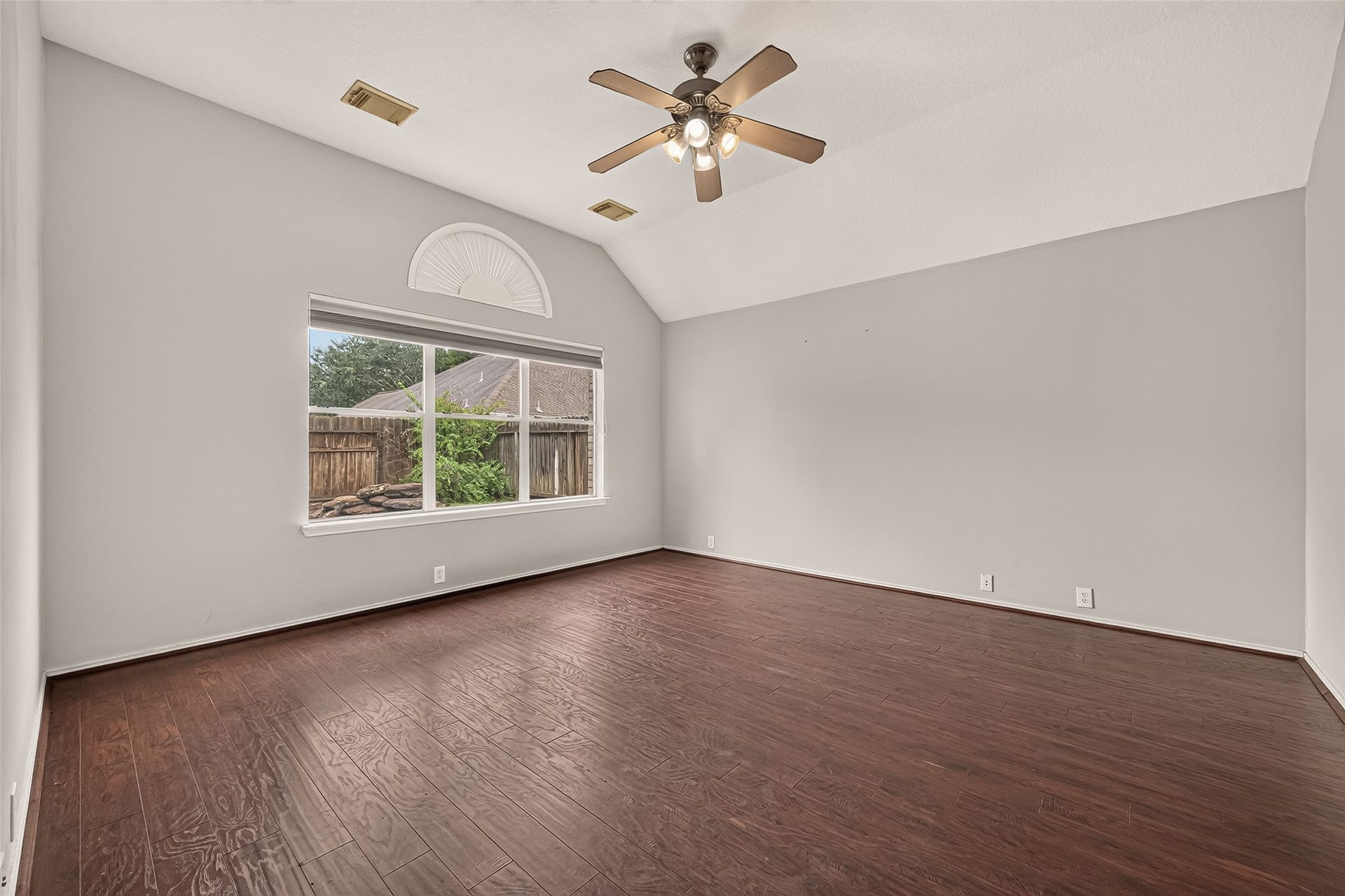 5811 Prade Ranch Lane, Richmond, TX 77469