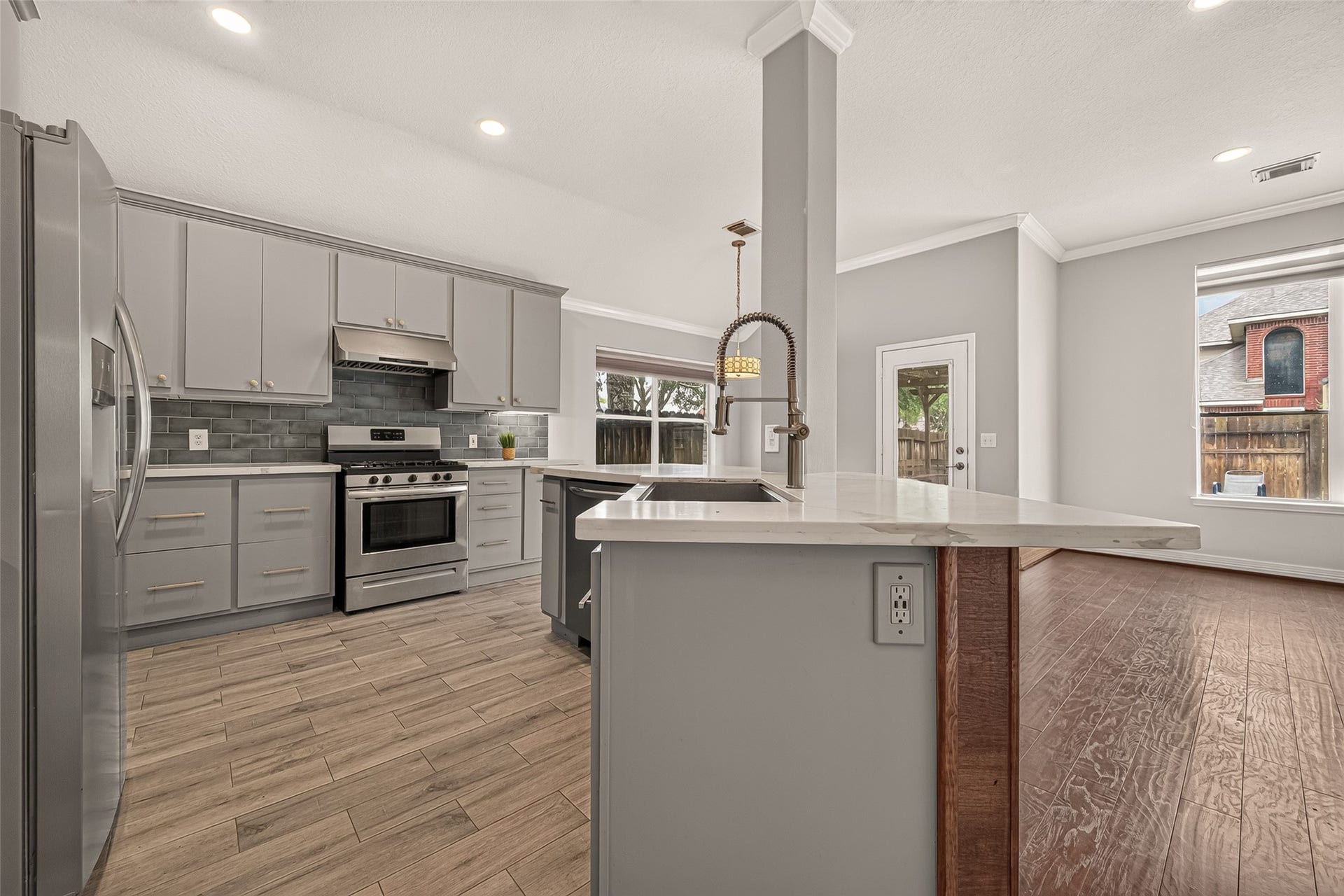 5811 Prade Ranch Lane, Richmond, TX 77469