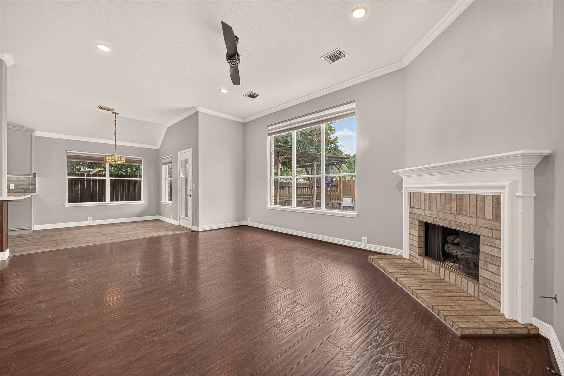 5811 Prade Ranch Lane, Richmond, TX 77469
