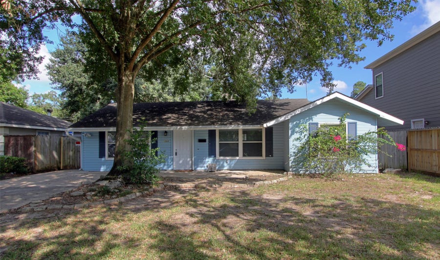 Property photo for 1322 Curtin Street, Houston, TX