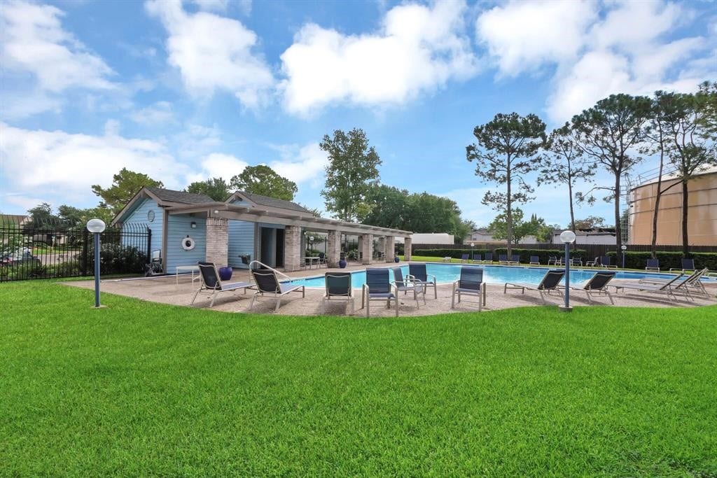 3162 Windchase Boulevard, #451, Houston, TX 77082 3162 Windchase Boulevard, #451, Houston, TX 77082