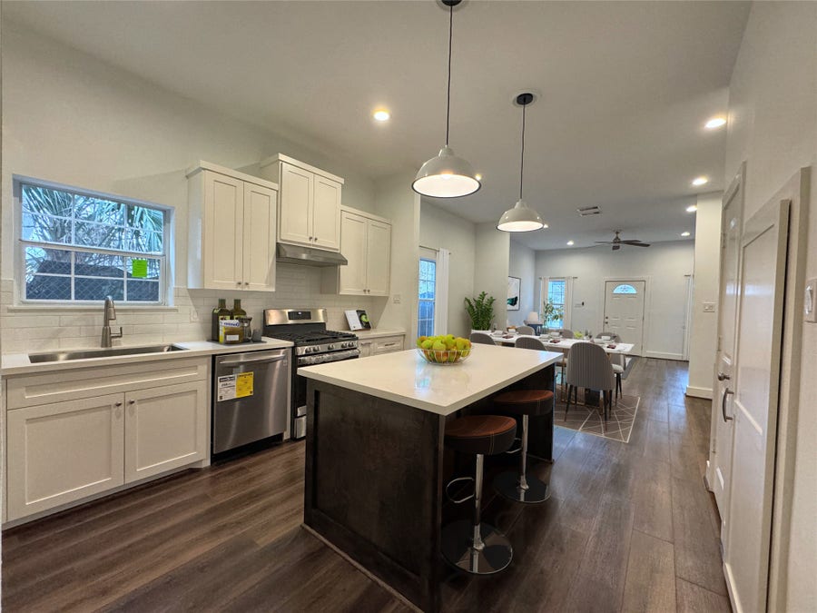 Property photo for 1919 Fulton Street, #B, Houston, TX