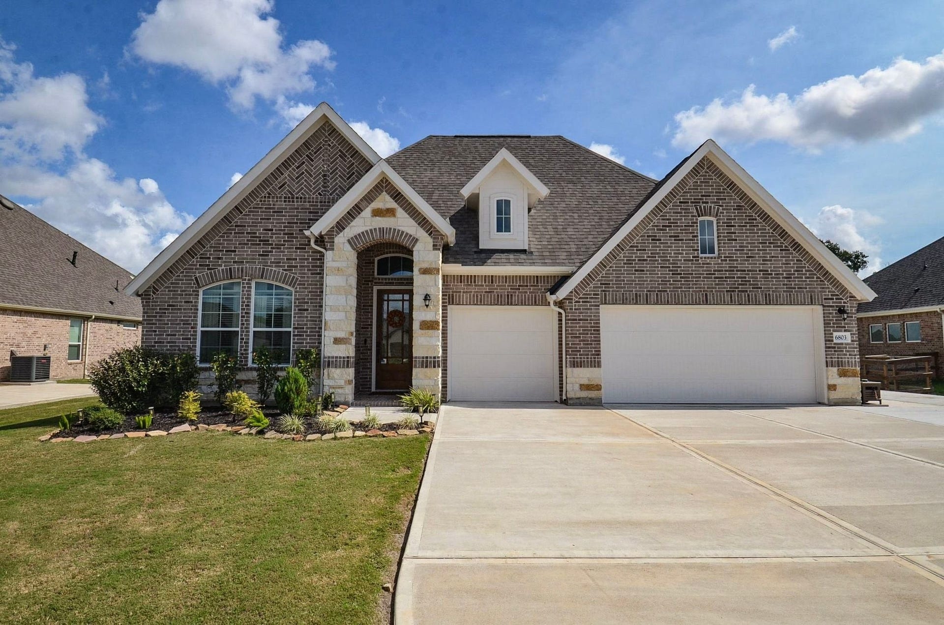 6803 Nichols Landing, Needville, TX 77461 GORGEOUS 2024 single story home