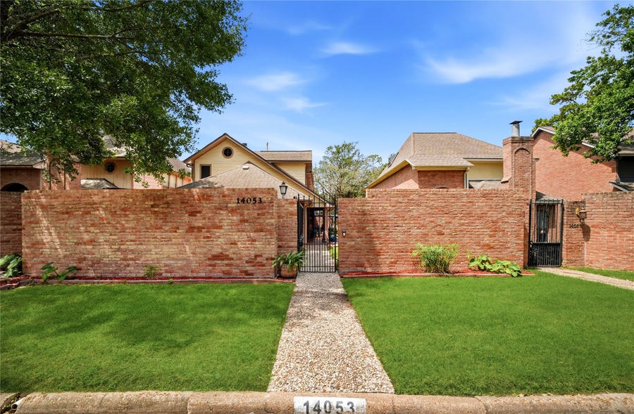 Property photo for 14053 Cashel Forest Drive, Houston, TX