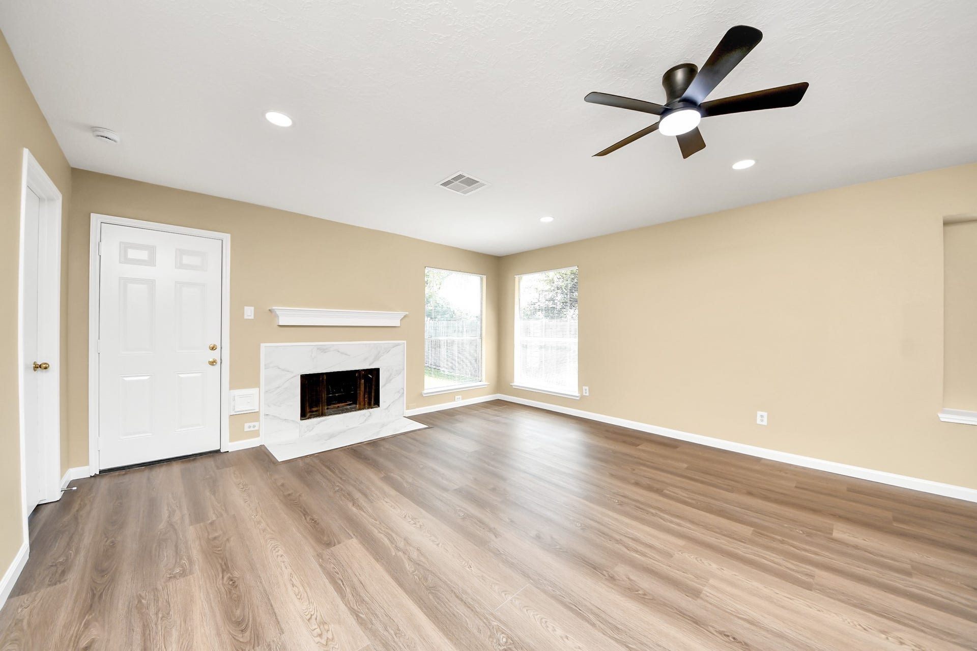 1928 Woodland Hills Drive, Missouri City, TX 77489 1928 Woodland Hills Drive, Missouri City, TX 77489