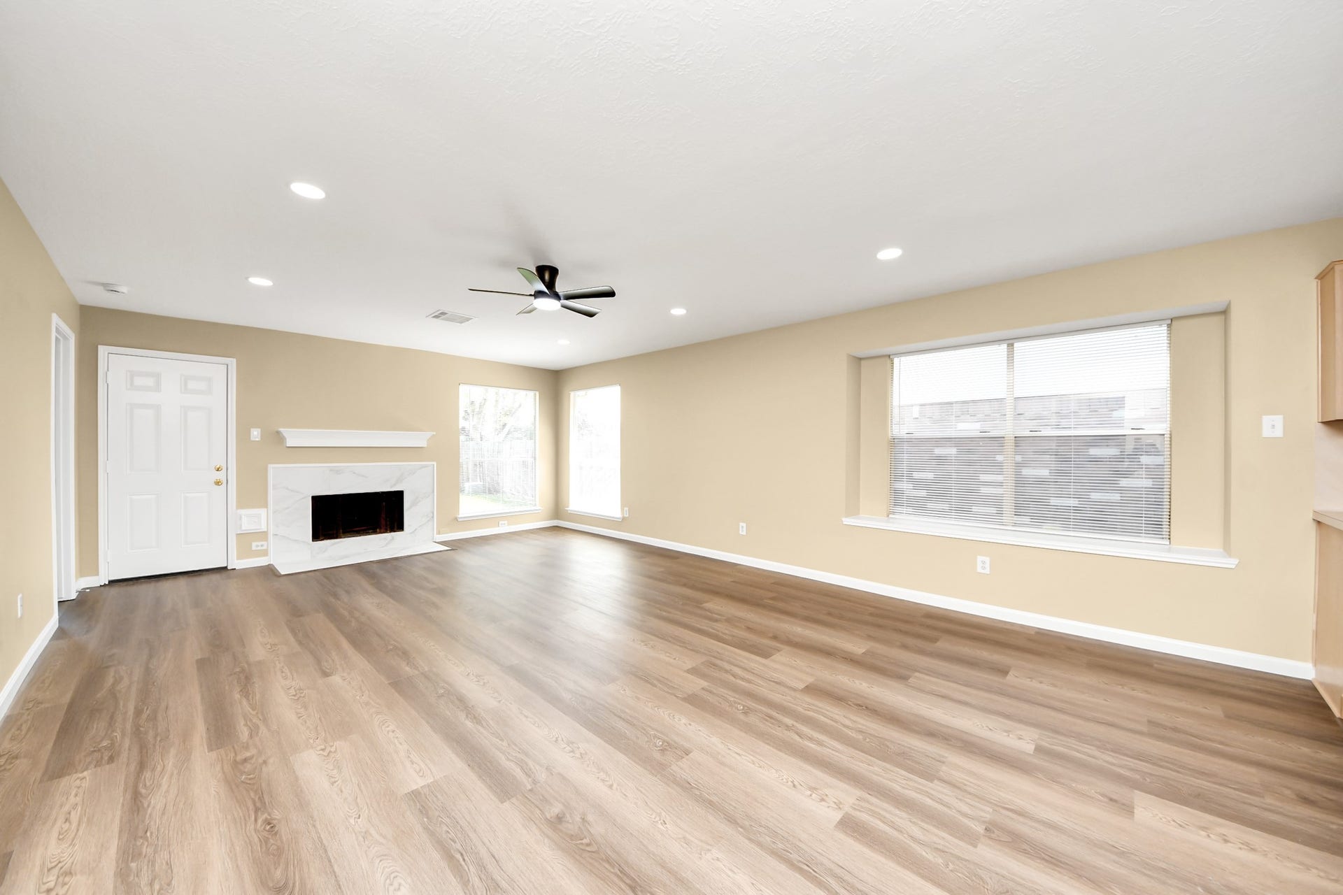 1928 Woodland Hills Drive, Missouri City, TX 77489 1928 Woodland Hills Drive, Missouri City, TX 77489