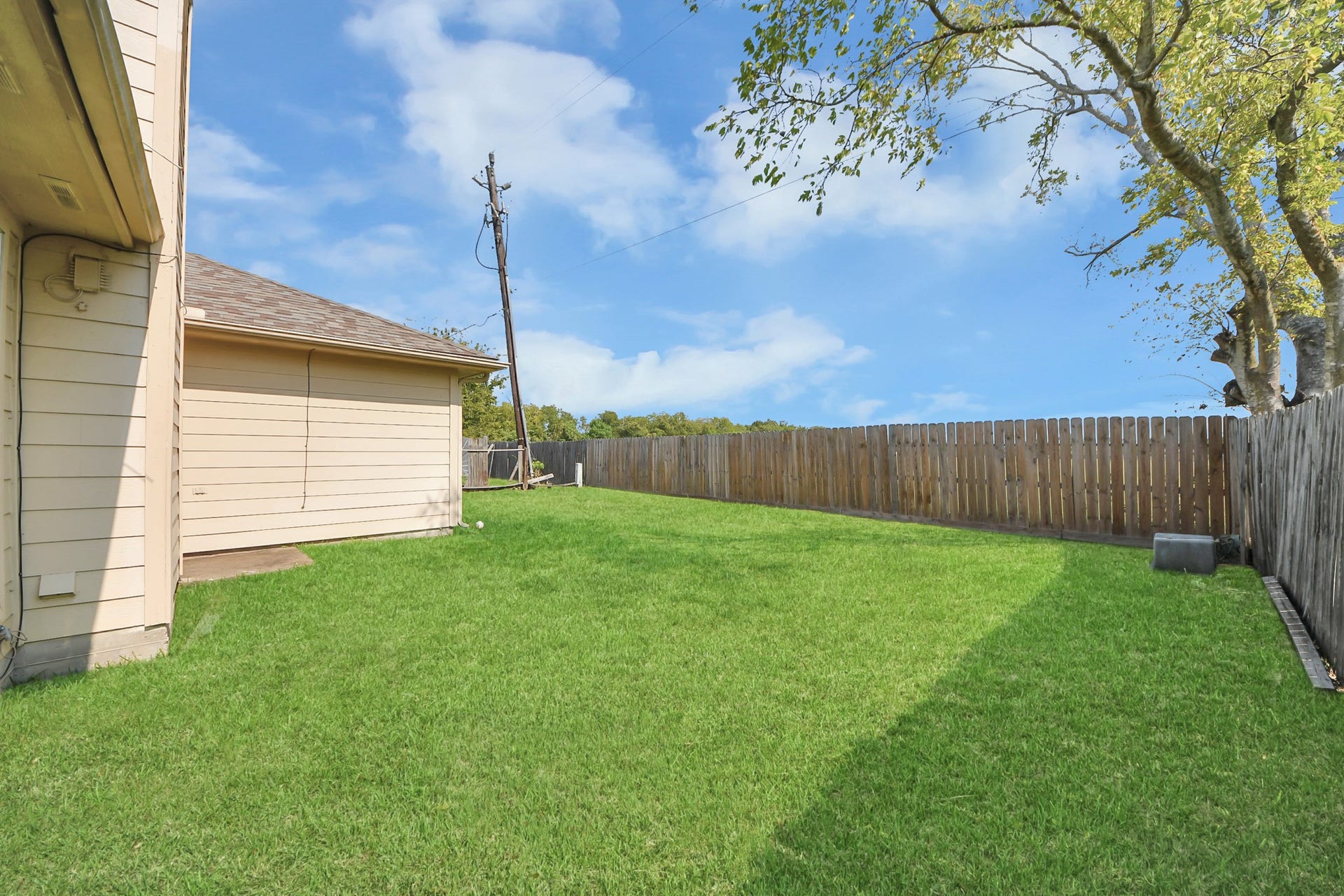 1928 Woodland Hills Drive, Missouri City, TX 77489 1928 Woodland Hills Drive, Missouri City, TX 77489