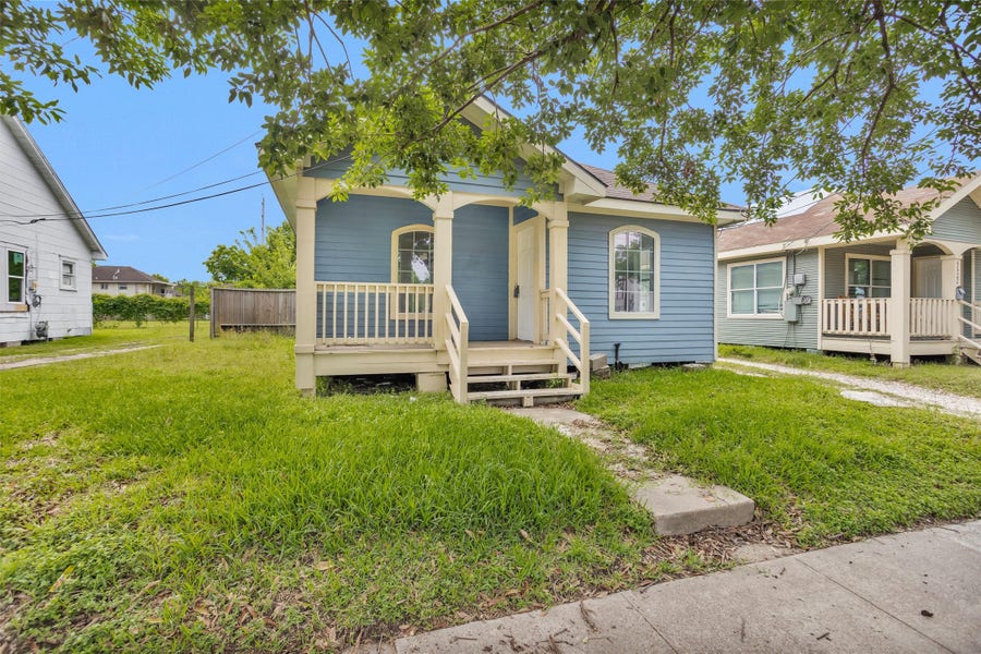Property photo for 4522 Canal Street, Houston, TX