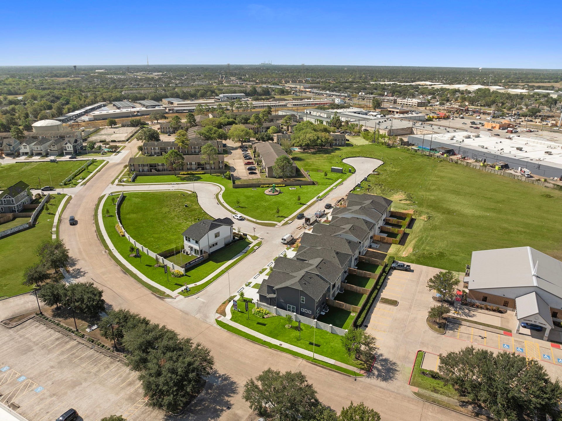409 West Park Hill, Stafford, TX 77477