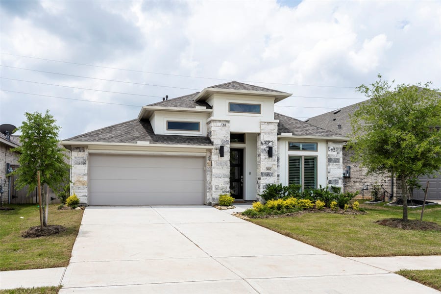 Property photo for 30142 Gold Finch Place, Fulshear, TX