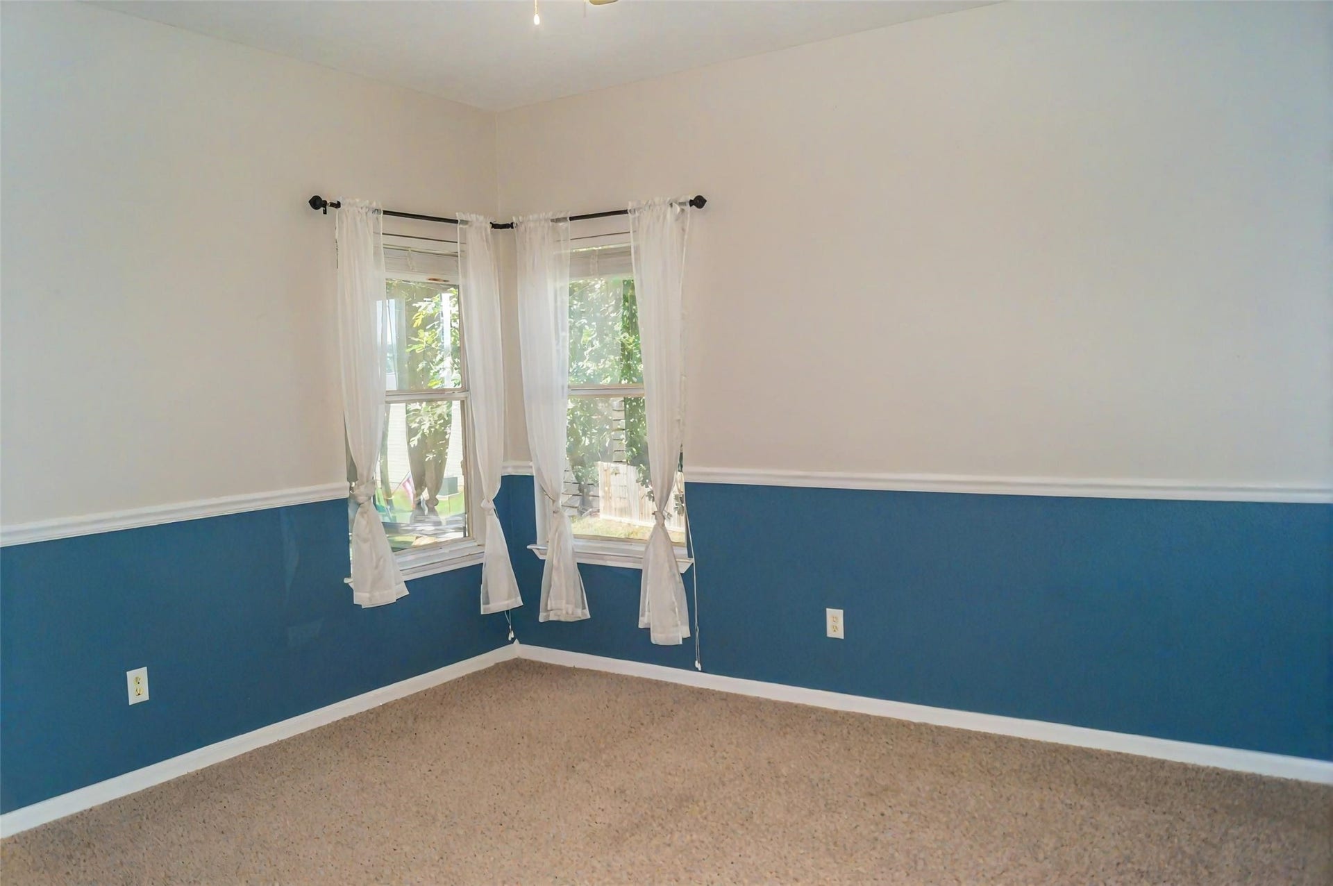 125 Clear Water Street W, Montgomery, TX 77356 125 Clear Water Street W, Montgomery, TX 77356