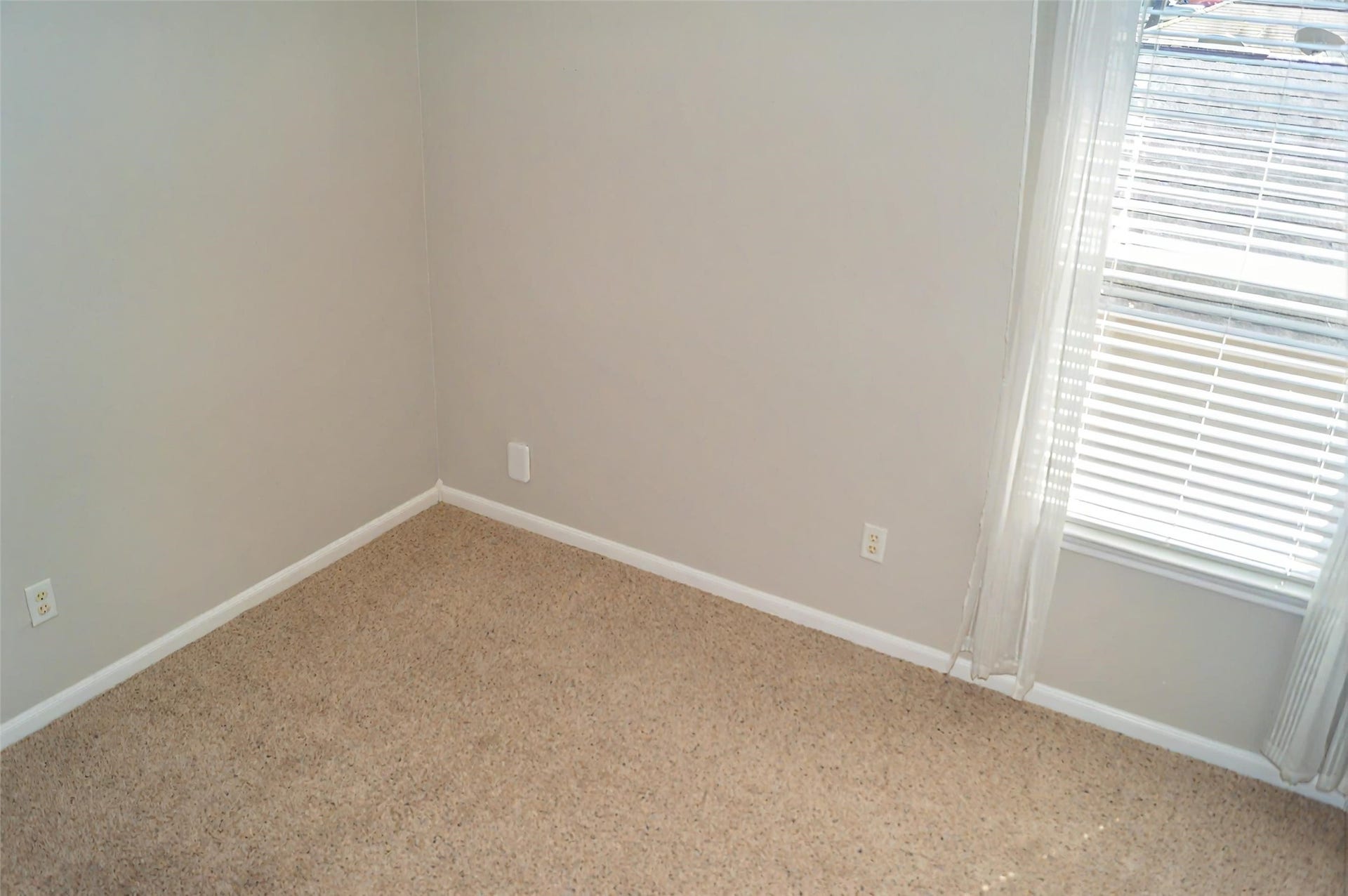125 Clear Water Street W, Montgomery, TX 77356 125 Clear Water Street W, Montgomery, TX 77356
