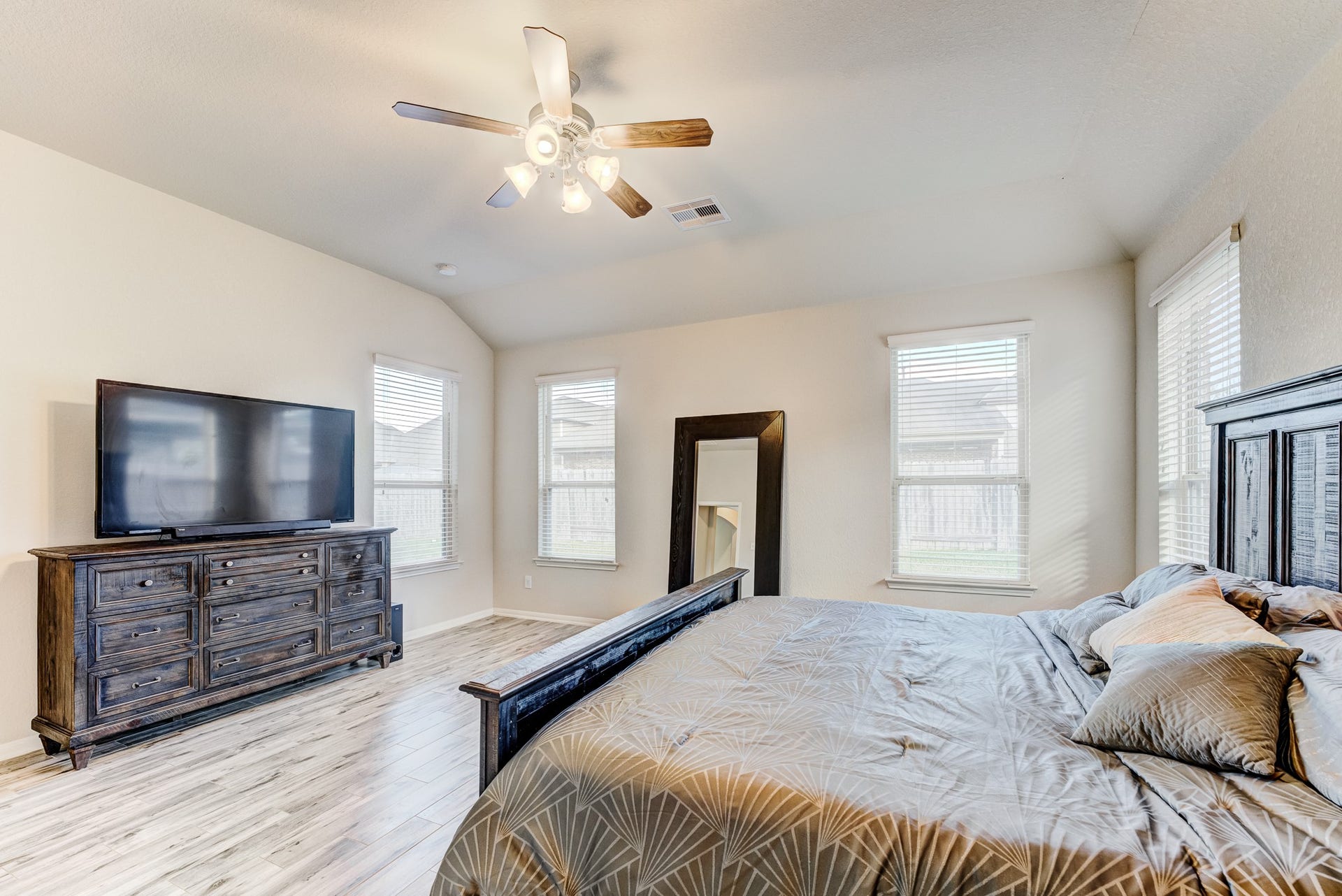 4110 Guild Meadows Drive, Houston, TX 77084 4110 Guild Meadows Drive, Houston, TX 77084
