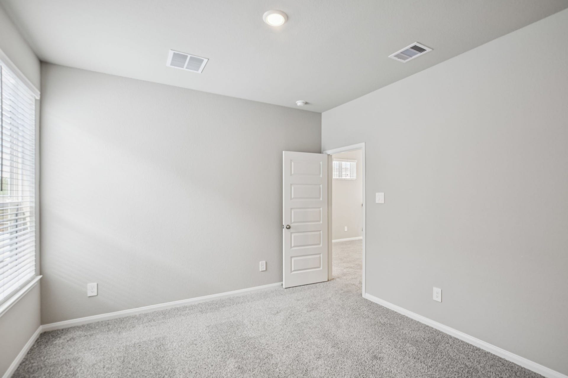 Photo is not of the actual home, but is an inspirational photo of builder's model home and may depict options, furnishings, and/or decorator features that are not included.