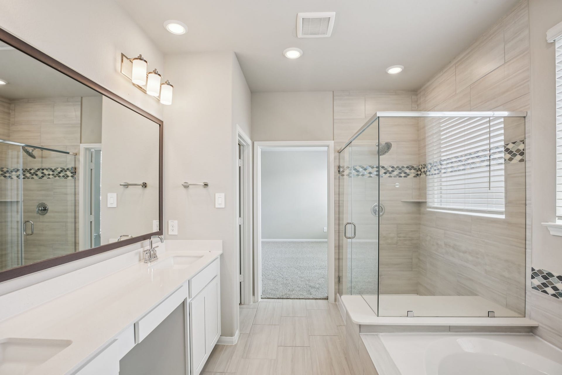 9163 Capilano Heights Drive, Cypress, TX 77433