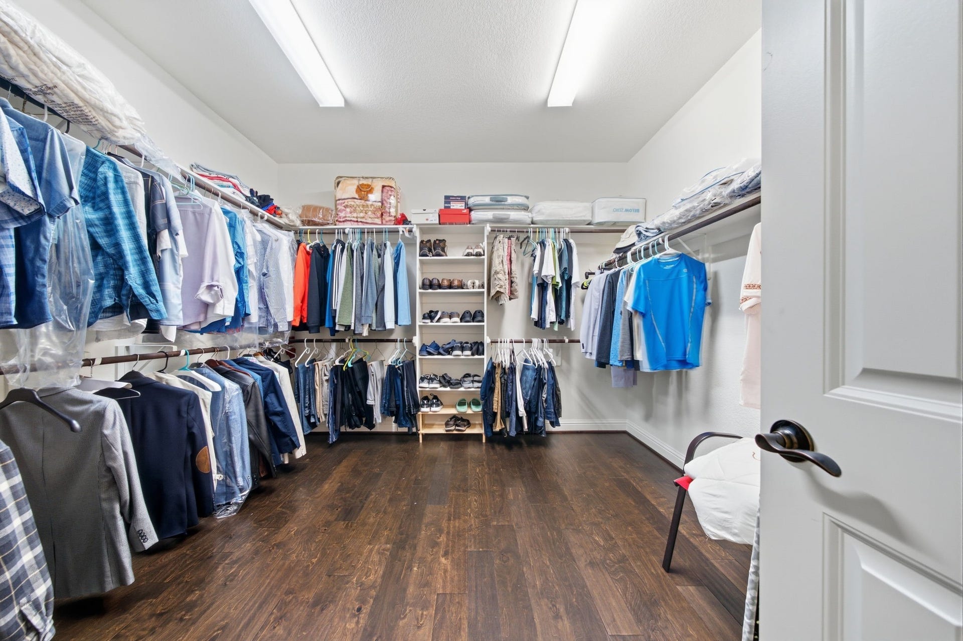 18806 Swansea Creek Drive, New Caney, TX 77357 Primary Closet