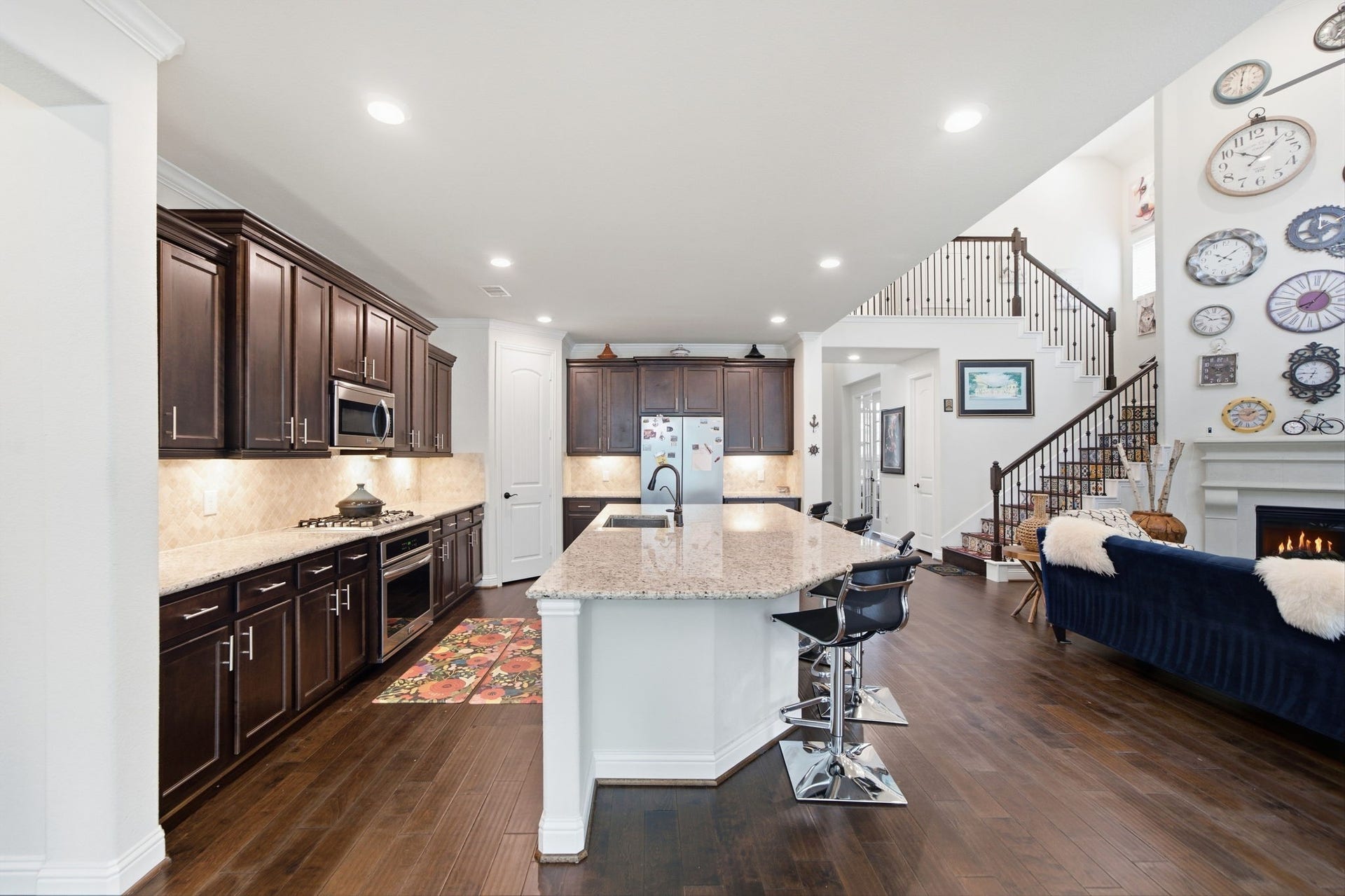 18806 Swansea Creek Drive, New Caney, TX 77357 Stunning kitchen!