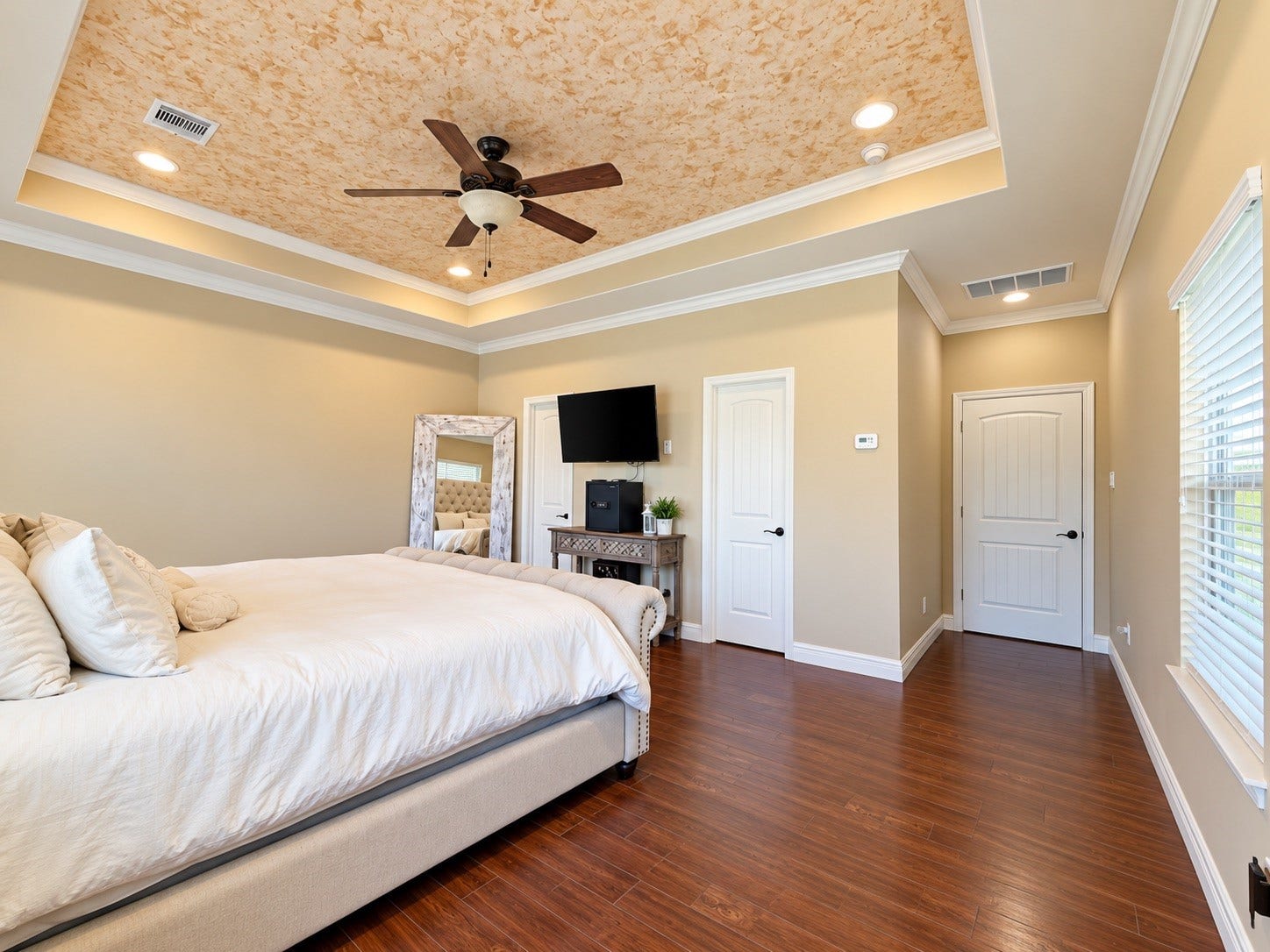 8999 Water Point Drive, Beach City, TX 77523 8999 Water Point Drive, Beach City, TX 77523
