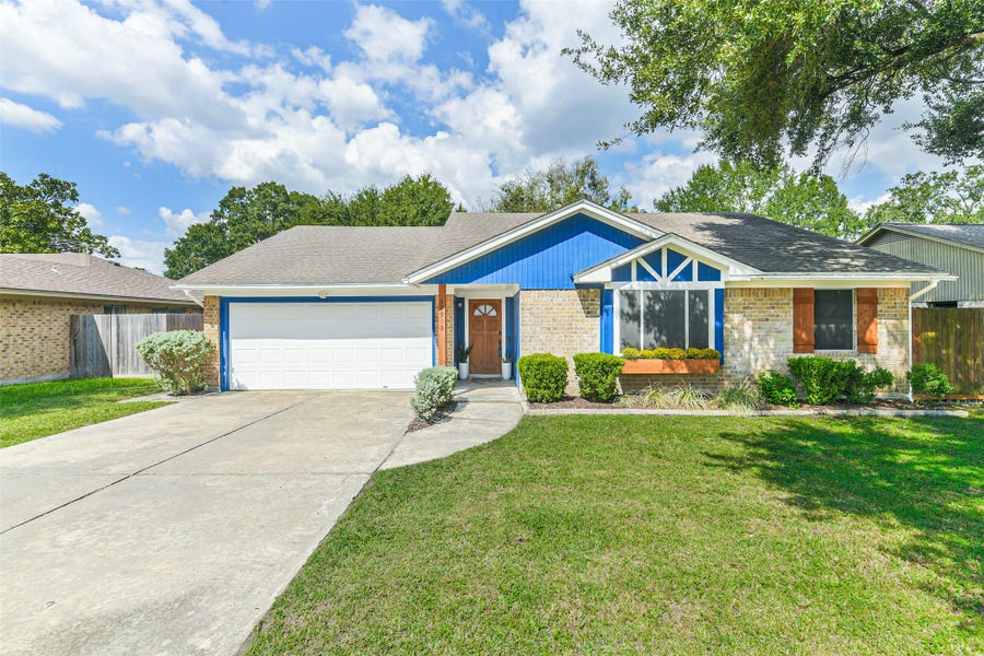 Property photo for 12918 Foxburo Drive, Houston, TX