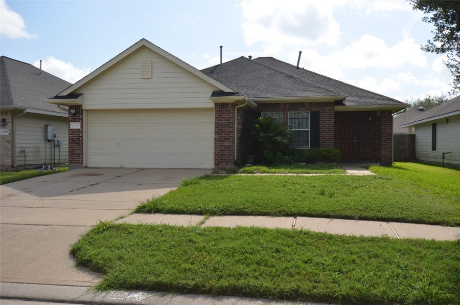 Property photo for 13007 Brentlawn Court, Houston, TX