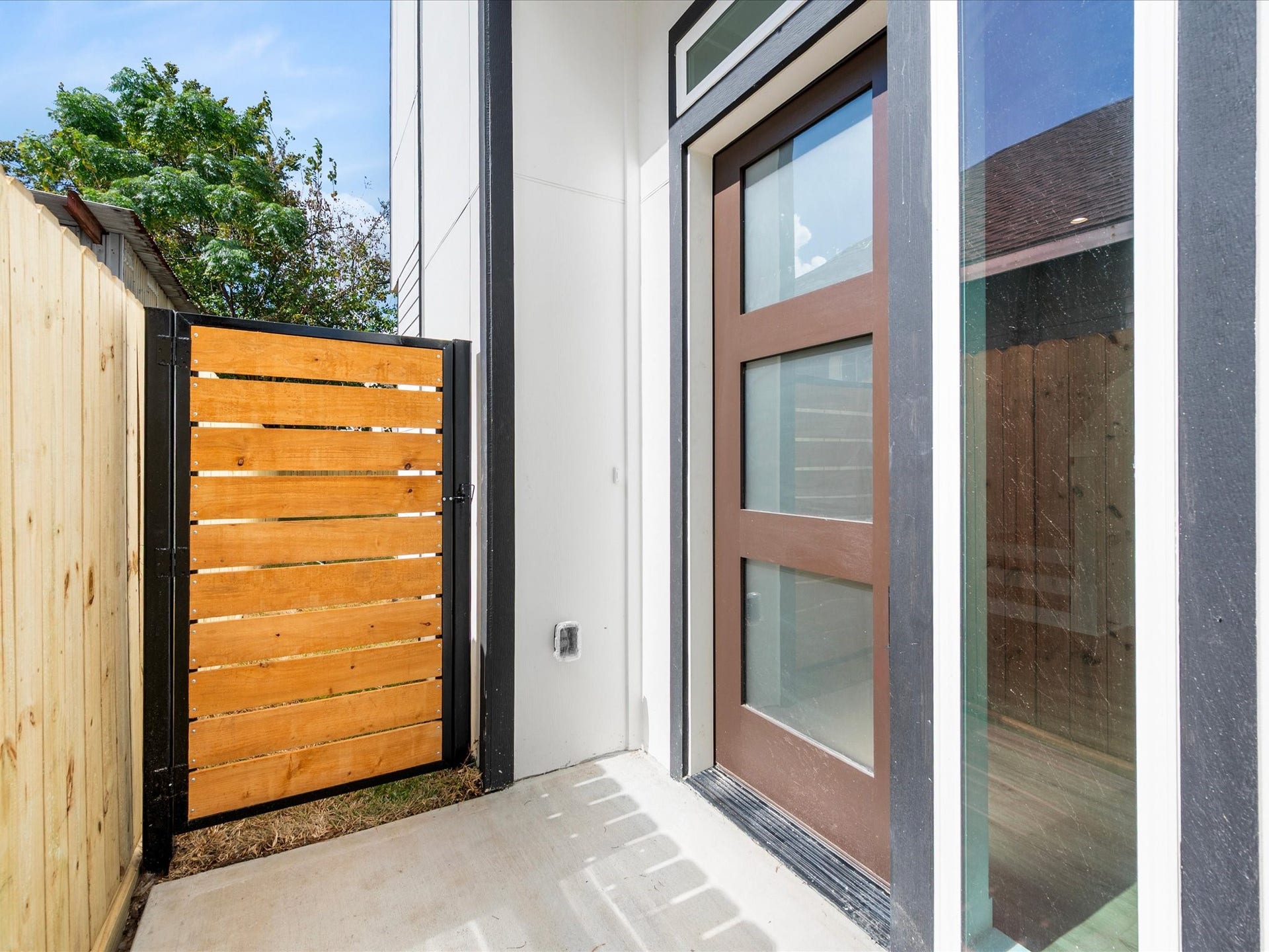 120 Estelle Street, Houston, TX 77003