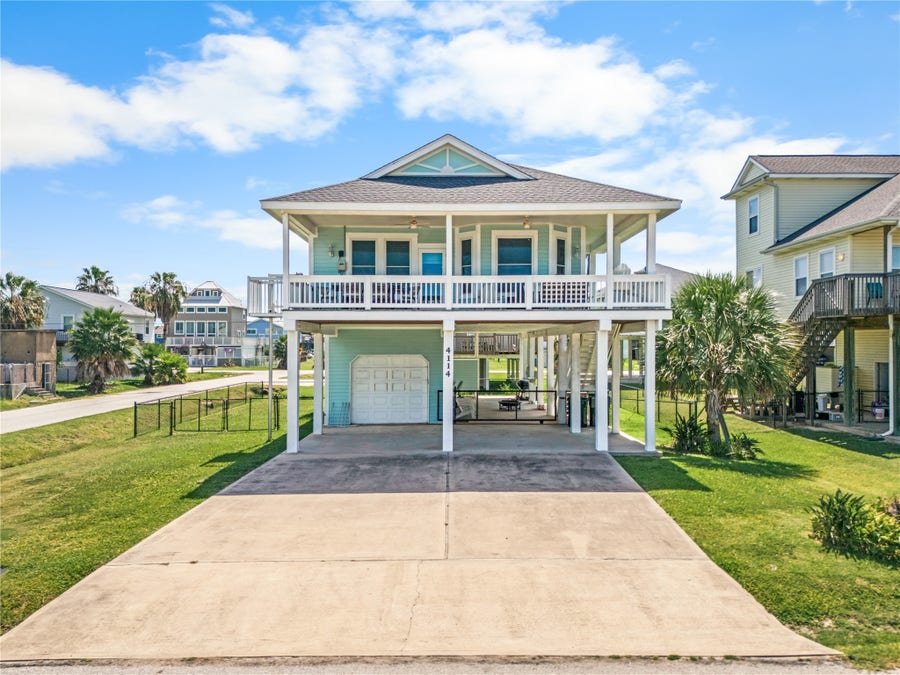 Property photo for 4114 Grayson Drive, Galveston, TX